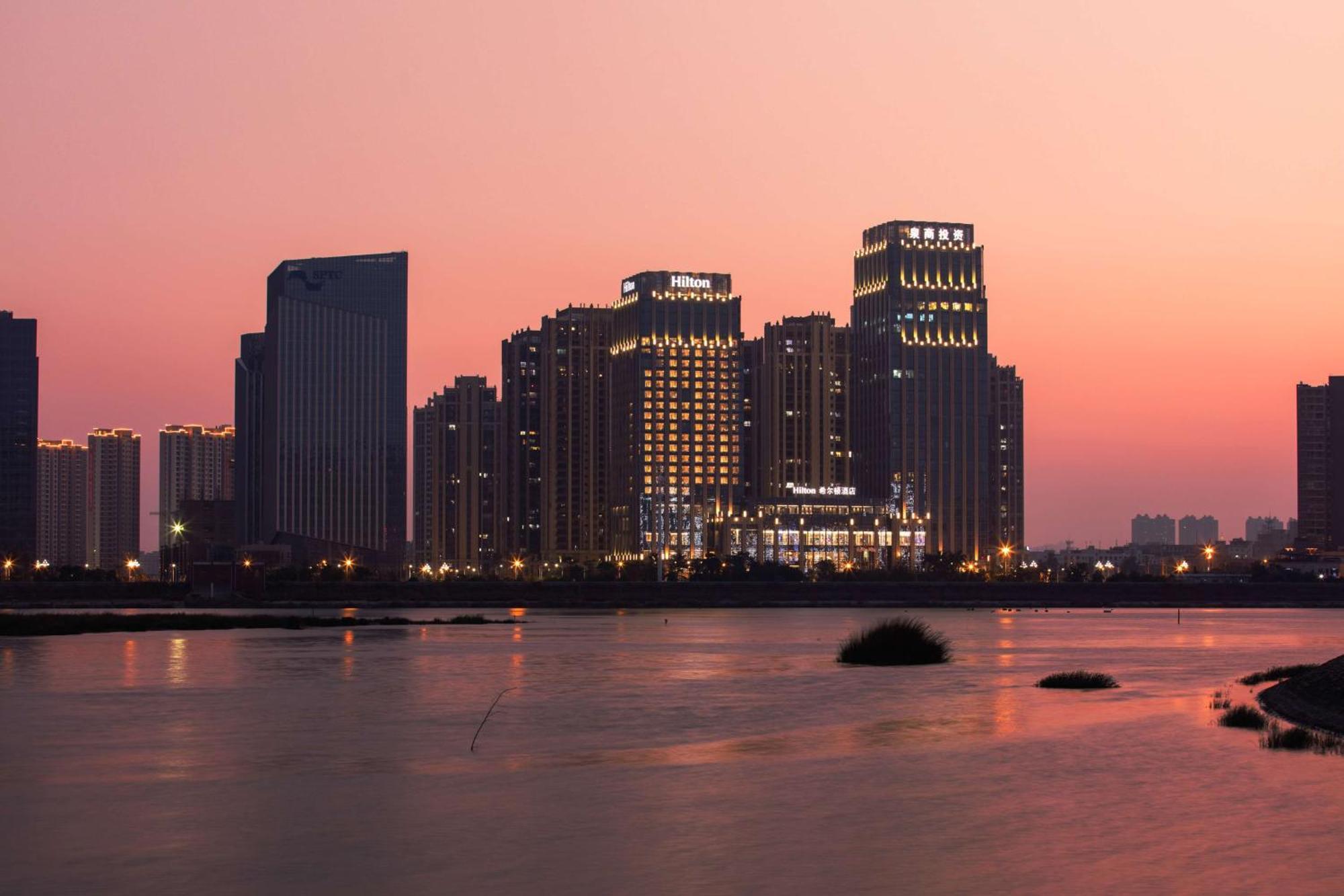 Hotel Hilton Quanzhou Riverside Exterior foto